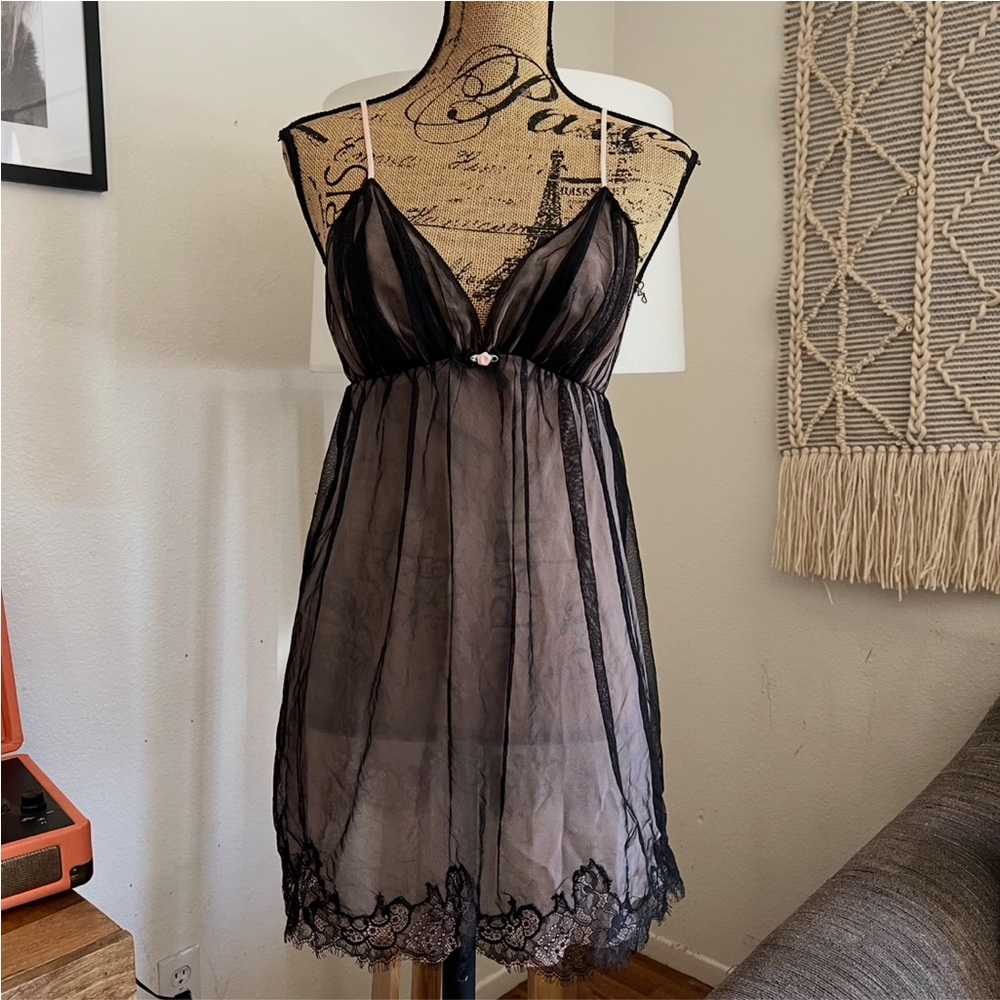 Oscar De La Renta Women's Black Lace Mesh Chemise Babydoll Lingerie Size M